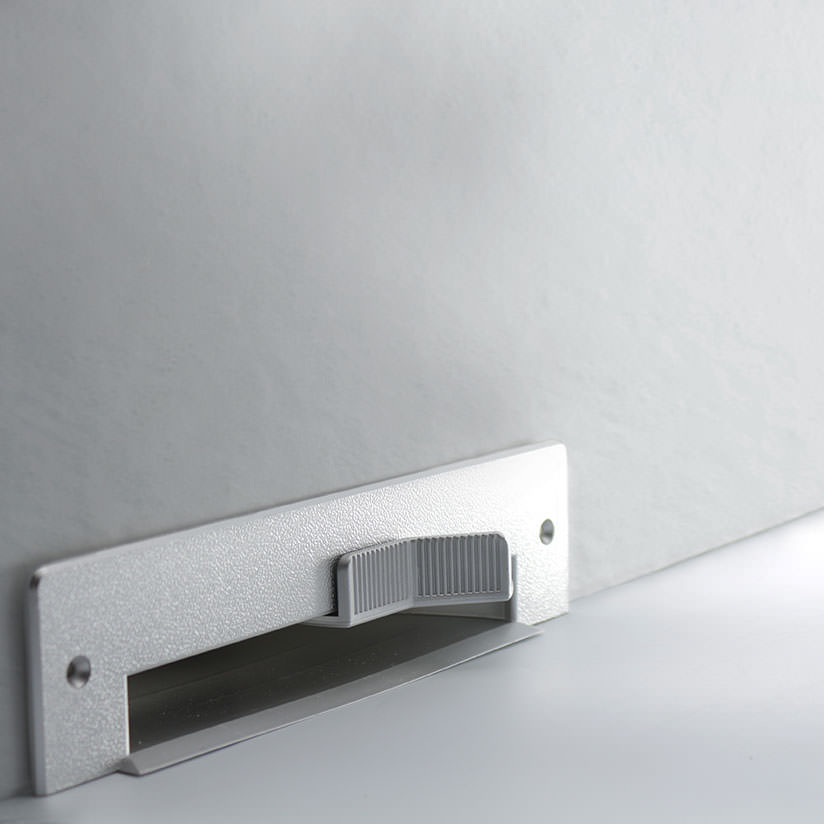 Kehrleistensteckdosenset silber